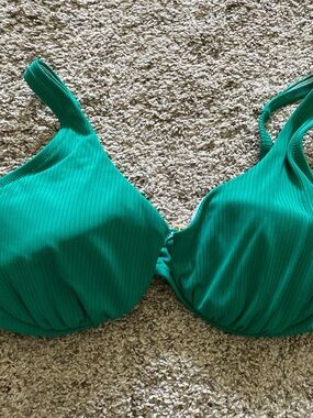 Shade & Shore Emerald Ribbed Bikini Top